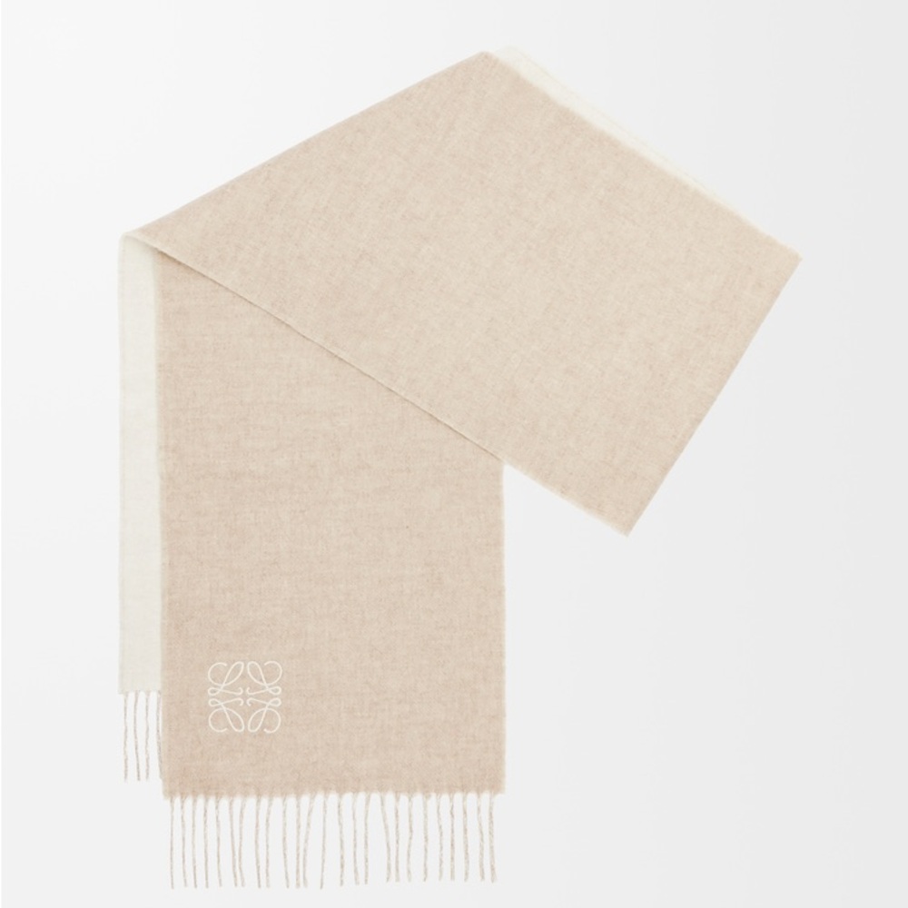 Loewe Beige and Cream Scarf - Picture 4 of 10